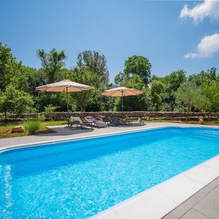 Holiday Home Mila By Interhome Kras Bagian luar foto