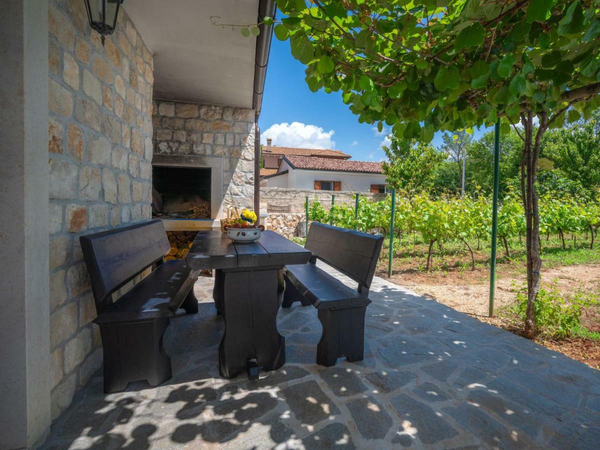Holiday Home Mila By Interhome Kras Bagian luar foto