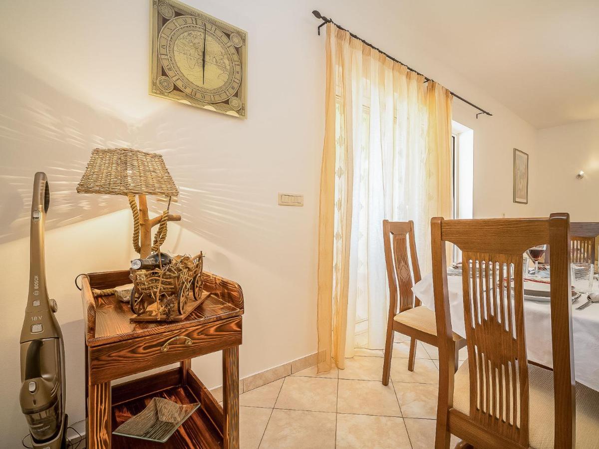 Holiday Home Mila By Interhome Kras Bagian luar foto