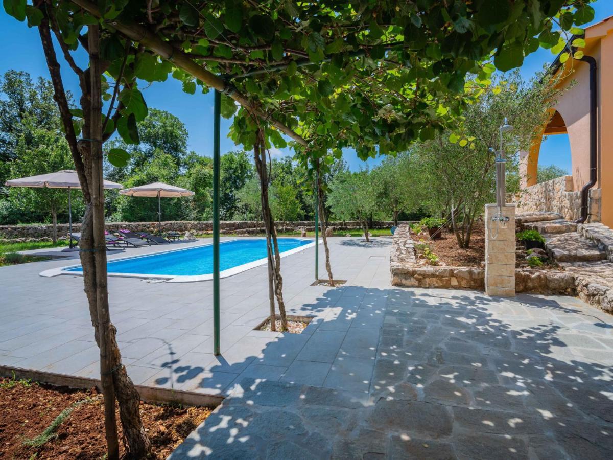 Holiday Home Mila By Interhome Kras Bagian luar foto